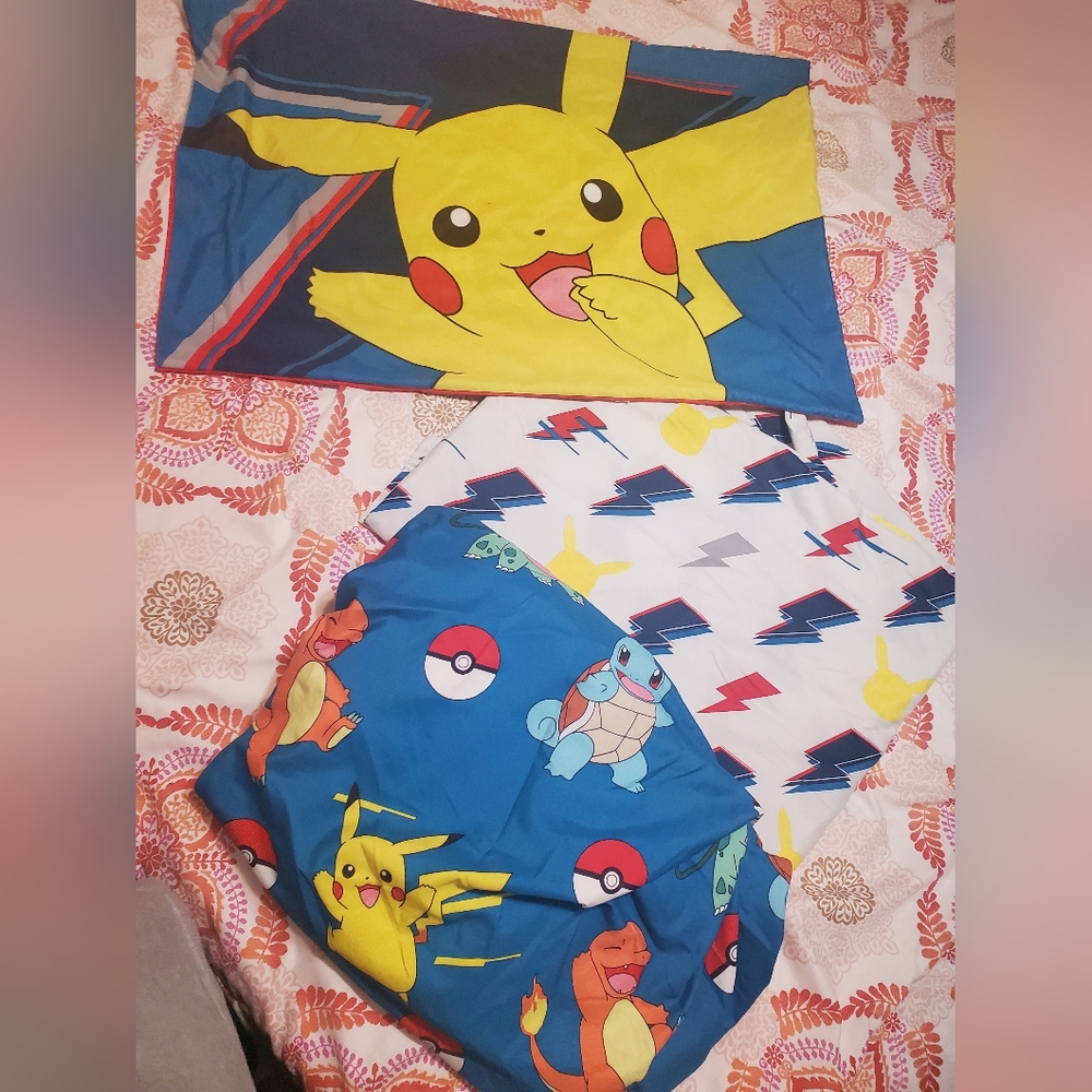 Full Size Pokemon Pikachu Bedding Set - Bright Yellow & Blue